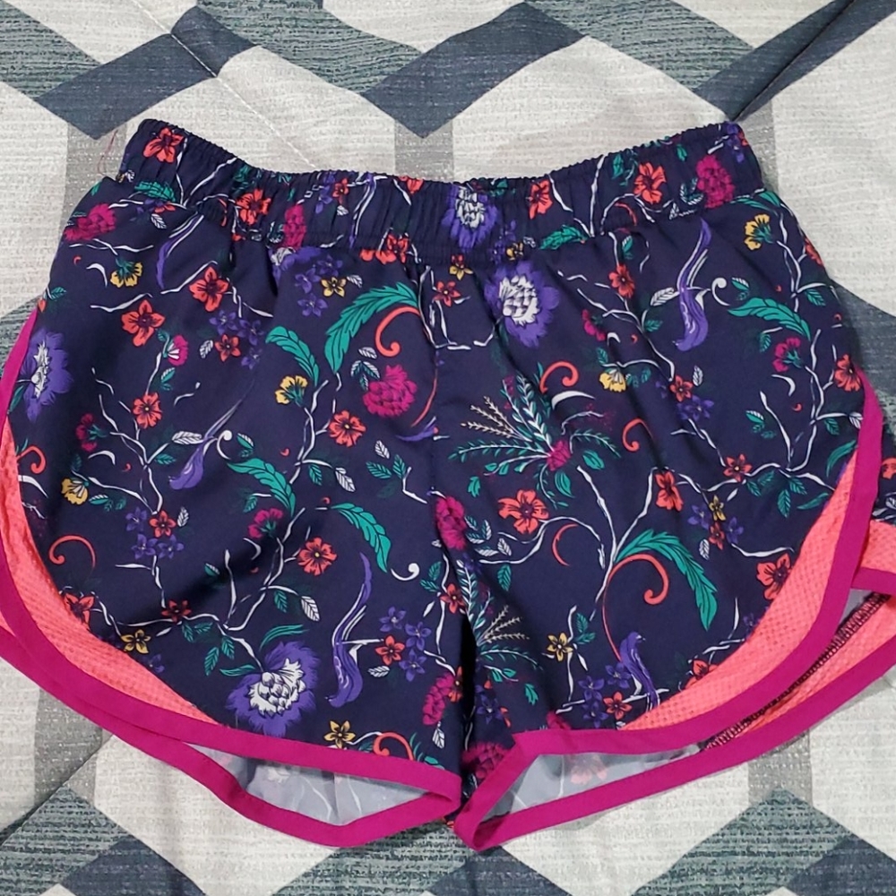 Girls Old Navy Shorts L